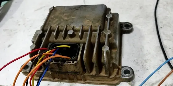 Prueba y reparación módulo EDU Corsa/Meriva diesel